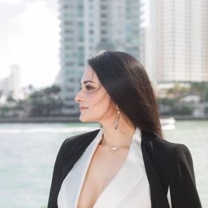 Meet your Posher, Genesis